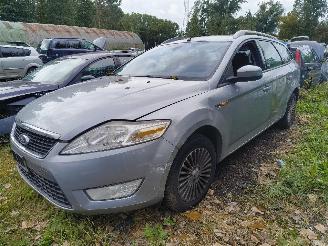 Damaged car Ford Mondeo Mondeo Wagon 1.6-16V Trend 2008/1