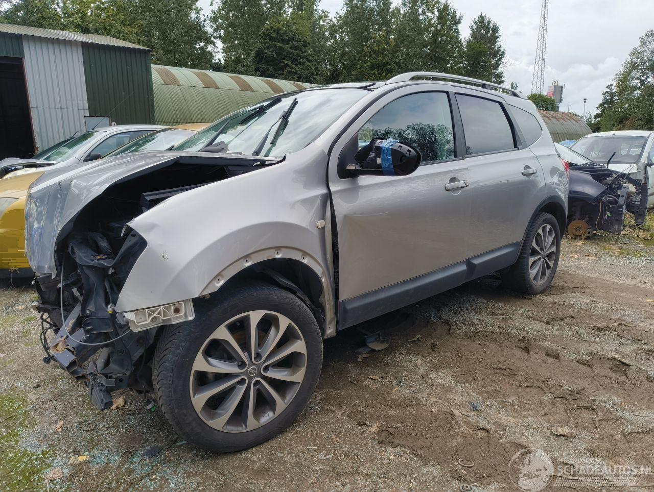 Nissan Qashqai+2 2.0 Optima