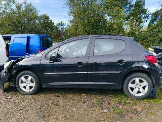 Démontage voiture Peugeot 207 1.4 VTi XS 2010/6