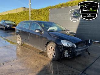 Volvo V-60 V60 I (FW/GW), Combi, 2010 / 2018 1.6 T3 16V picture 2