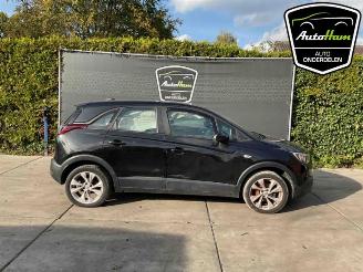 Vrakbiler auto Opel Crossland Crossland (X), SUV, 2017 1.2 Turbo 12V 2019/11