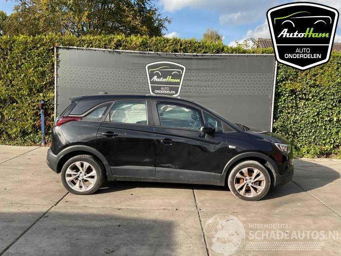 Opel Crossland Crossland (X), SUV, 2017 1.2 Turbo 12V