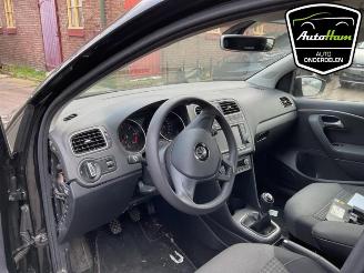 Volkswagen Polo Polo V (6R), Hatchback, 2009 / 2017 1.4 TDI 12V 90 picture 10