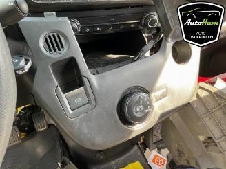 Peugeot Partner Partner (EF/EU), Van, 2018 1.5 BlueHDi 130 picture 14