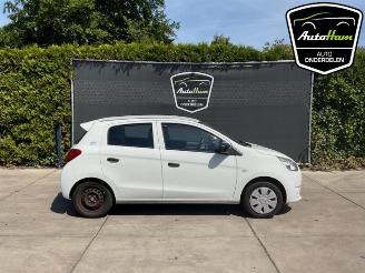 Autoverwertung Mitsubishi Space-star Space Star (A0), Hatchback, 2012 1.0 12V 2013/11