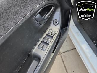 Kia Picanto Picanto (TA), Hatchback, 2011 / 2017 1.0 12V picture 15