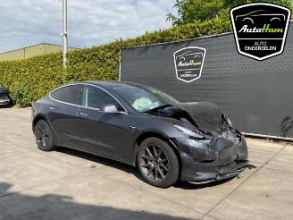 Tesla Model 3 Model 3, Sedan, 2017 Long Range AWD 75 kWh picture 2