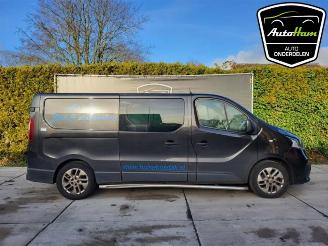 Coche siniestrado Renault Trafic Trafic (1FL/2FL/3FL/4FL), Van, 2014 1.6 dCi 145 Twin Turbo 2017/2