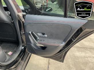 Mercedes Cla-klasse CLA (118.3), Sedan, 2019 1.3 CLA-200 Turbo 16V picture 27