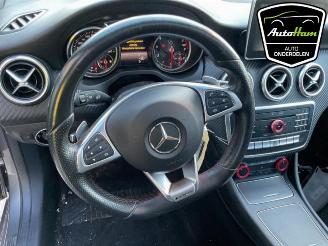 Mercedes A-klasse A (W176), Hatchback, 2012 / 2018 1.6 A-180 16V picture 17