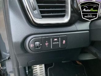 Kia Cee d Ceed (CDB5/CDBB), Hatchback 5-drs, 2018 1.5 T-GDI 16V picture 21