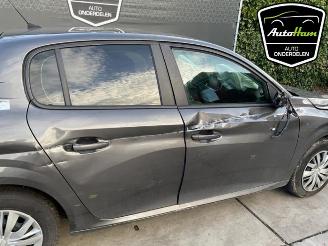 Peugeot 208 208 II (UB/UH/UP), Hatchback 5-drs, 2019 1.2 Vti 12V PureTech 75 picture 11