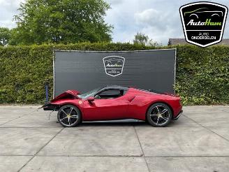 Auto da rottamare Ferrari 296 GTS 296 GTS, Cabrio, 2021 3.0 PHEV 2025/1