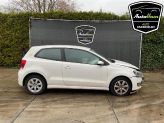 Coche siniestrado Volkswagen Polo Polo V (6R), Hatchback, 2009 / 2017 1.2 TDI 12V BlueMotion 2012/7