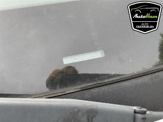 Peugeot 208 208 I (CA/CC/CK/CL), Hatchback, 2012 / 2019 1.0 Vti 12V PureTech picture 14