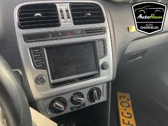 Volkswagen Polo Polo V (6R), Hatchback, 2009 / 2017 1.4 TDI DPF BlueMotion technology picture 17