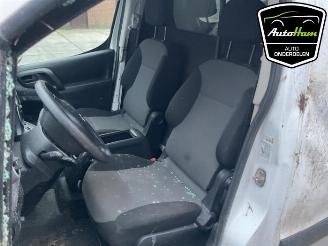 Peugeot Partner Partner (GC/GF/GG/GJ/GK), Van, 2008 / 2018 1.6 BlueHDI 75 picture 14