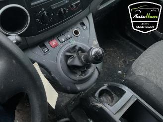 Peugeot Partner Partner (GC/GF/GG/GJ/GK), Van, 2008 / 2018 1.6 BlueHDI 75 picture 17