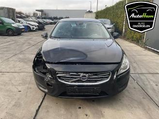 Volvo V-60 V60 I (FW/GW), Combi, 2010 / 2018 1.6 T3 16V picture 3