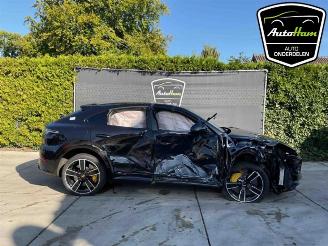 Auto da rottamare Porsche Cayenne Cayenne III (9YA), SUV, 2017 3.0 V6 24V Turbo E-Hybrid 2021/2