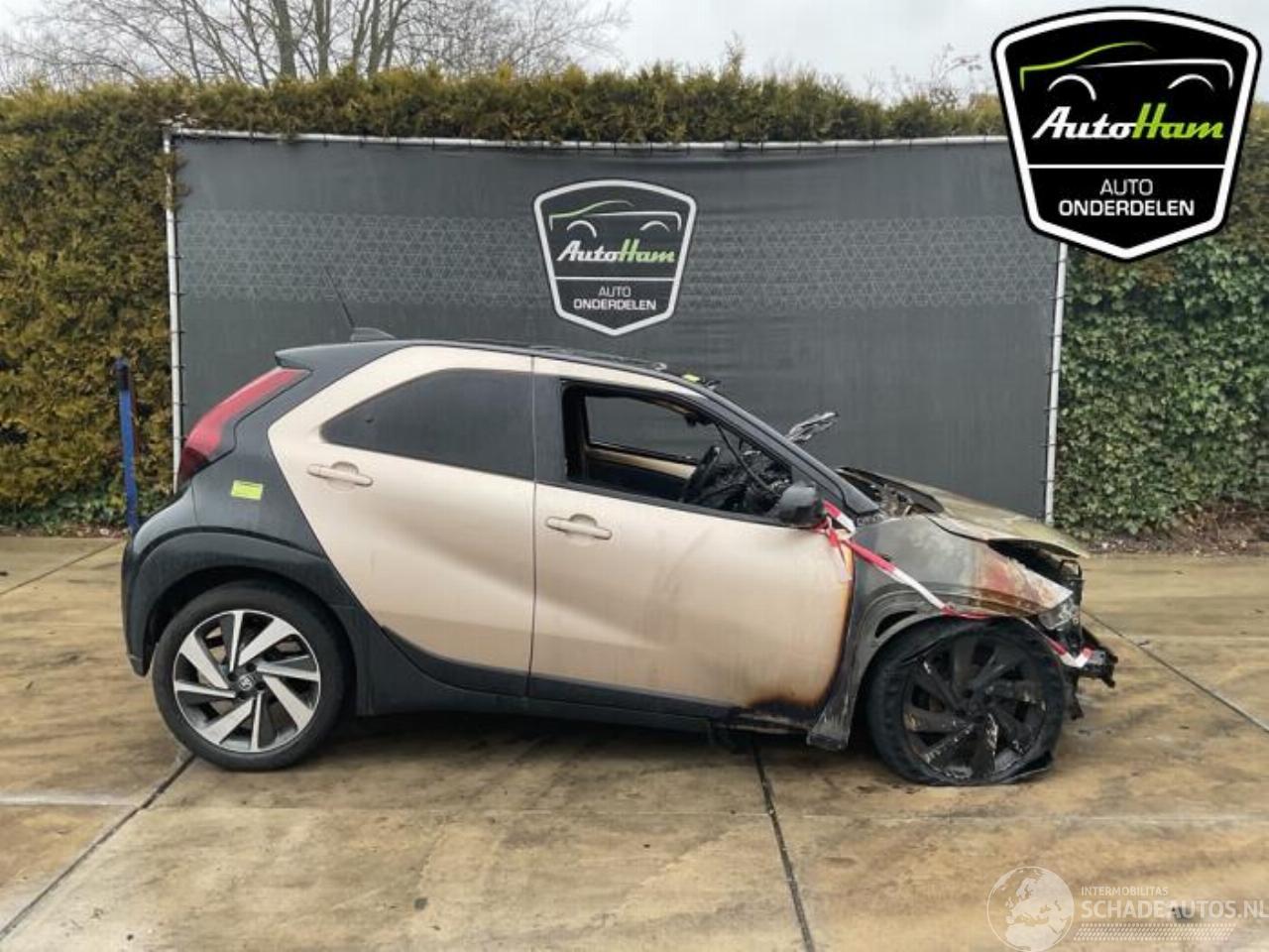 Toyota Aygo Aygo X, Hatchback, 2022 1.0 12V VVT-i