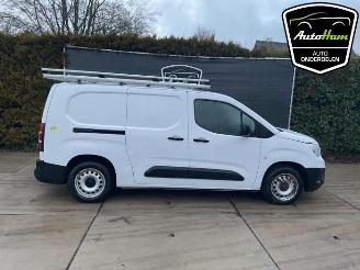 Salvage car Opel Combo Combo Cargo, Van, 2018 1.5 CDTI 130 2022/12