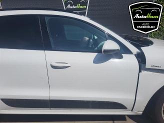 Porsche Macan Macan (95B), SUV, 2014 3.0 S Diesel V6 24V picture 11