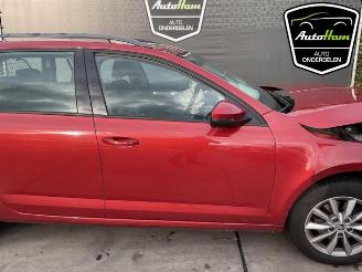 Skoda Octavia Octavia Combi (5EAC), Combi 5-drs, 2012 / 2020 1.0 TSI 12V picture 12