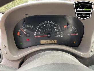 Fiat Panda Panda (169), Hatchback, 2003 / 2013 1.1 Fire picture 11