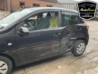 Peugeot 108 108, Hatchback, 2014 1.0 12V VVT-i picture 7