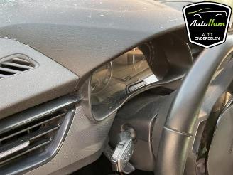 Skoda Scala Scala, Hatchback 5-drs, 2019 1.6 TDI picture 13