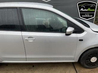 Volkswagen Up! Up! (121), Hatchback, 2011 1.0 12V 60 picture 12