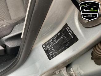 Volkswagen Up! Up! (121), Hatchback, 2011 1.0 12V 60 picture 14