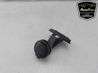 Volkswagen Up! Up! (121), Hatchback, 2011 1.0 12V 60 picture 22