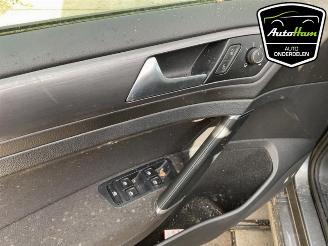 Volkswagen Golf Golf VII (AUA), Hatchback, 2012 / 2021 1.0 TSI 12V picture 16