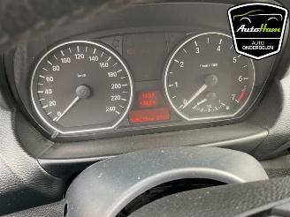 BMW 1-serie 1 serie (E87/87N), Hatchback 5-drs, 2003 / 2012 116i 2.0 16V picture 20