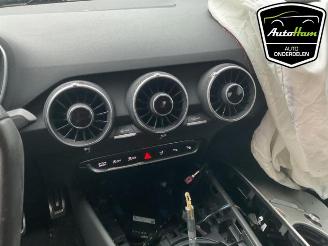 Audi TT TT (FV3/FVP), Coupe, 2014 2.0 TFSI 16V Quattro picture 15