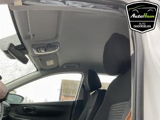 Hyundai I-20 i20 (BC3), Hatchback 5-drs, 2020 1.0 T-GDI 100 Mild Hybrid 48V 12V picture 22