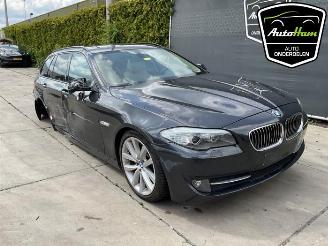 BMW 5-serie 5 serie Touring (F11), Combi, 2009 / 2017 523i 24V picture 2