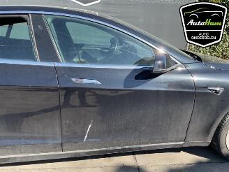 Tesla Model S  picture 16