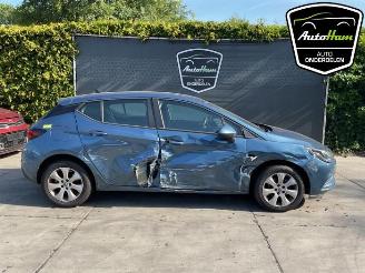 Uttjänta bilar auto Opel Astra Astra K, Hatchback 5-drs, 2015 / 2022 1.0 Turbo 12V 2015/12