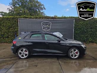 Uttjänta bilar auto Audi A3 A3 Sportback (8YA), Hatchback 5-drs, 2019 1.5 45 TFSIe 16V 2026/4