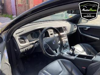 Volvo V-60 V60 I (FW/GW), Combi, 2010 / 2018 2.0 D2 16V picture 15