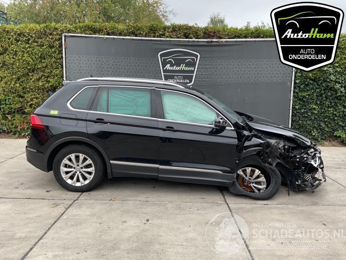 Volkswagen Tiguan Tiguan (AD1), SUV, 2016 / 2024 1.5 TSI 16V Evo BlueMotion Technology