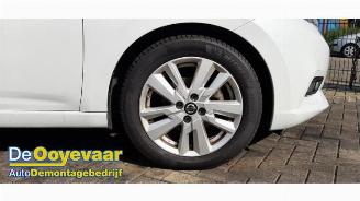 Nissan Micra Micra (K14), Hatchback, 2016 / 2025 1.0 IG-T 100 picture 9