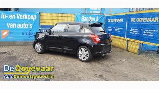 Coche siniestrado Suzuki Swift Swift (ZC/ZD), Hatchback 5-drs, 2017 1.2 Dual Jet 16V 2019/7