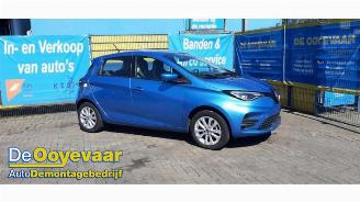 krockskadad bil auto Renault Zoé Zoe (AG), Hatchback 5-drs, 2012 R135 2020/10