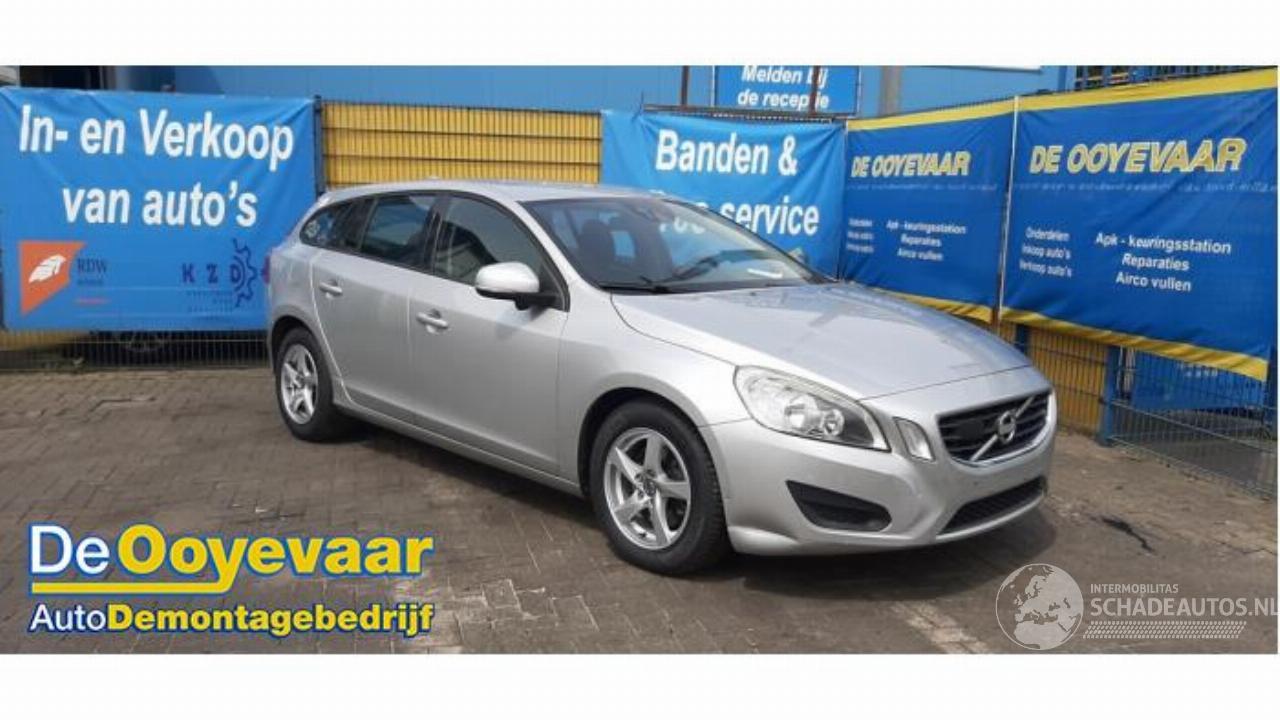 Volvo V-60 V60 I (FW/GW), Combi, 2010 / 2018 2.0 D3 20V