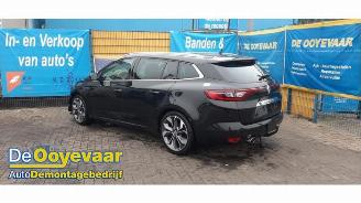 Coche siniestrado Renault Mégane Megane IV Estate (RFBK), Combi 5-drs, 2016 1.2 Energy TCE 130 2018/4