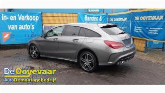 Salvage car Mercedes Cla-klasse CLA Shooting Brake (117.9), Combi, 2015 / 2019 1.6 CLA-180 16V 2019/3